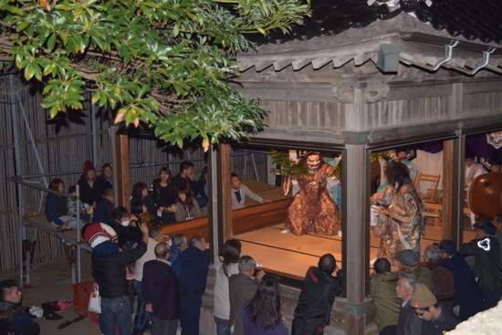 10.18日夜 魚瀬八神神社で神楽上演